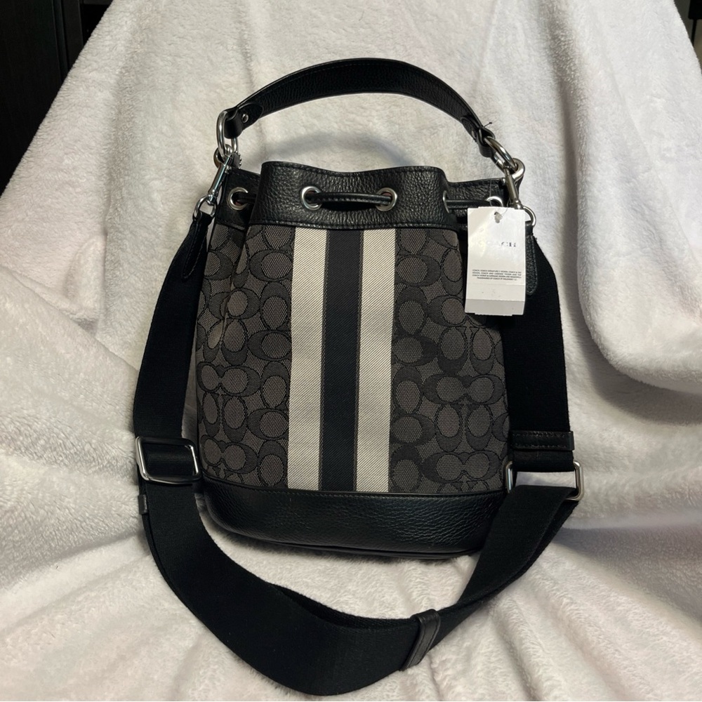 COACH Mini Dempsey Bucket Bag Signature Jacquard Coach Patch c8322 - Picture 2 of 10